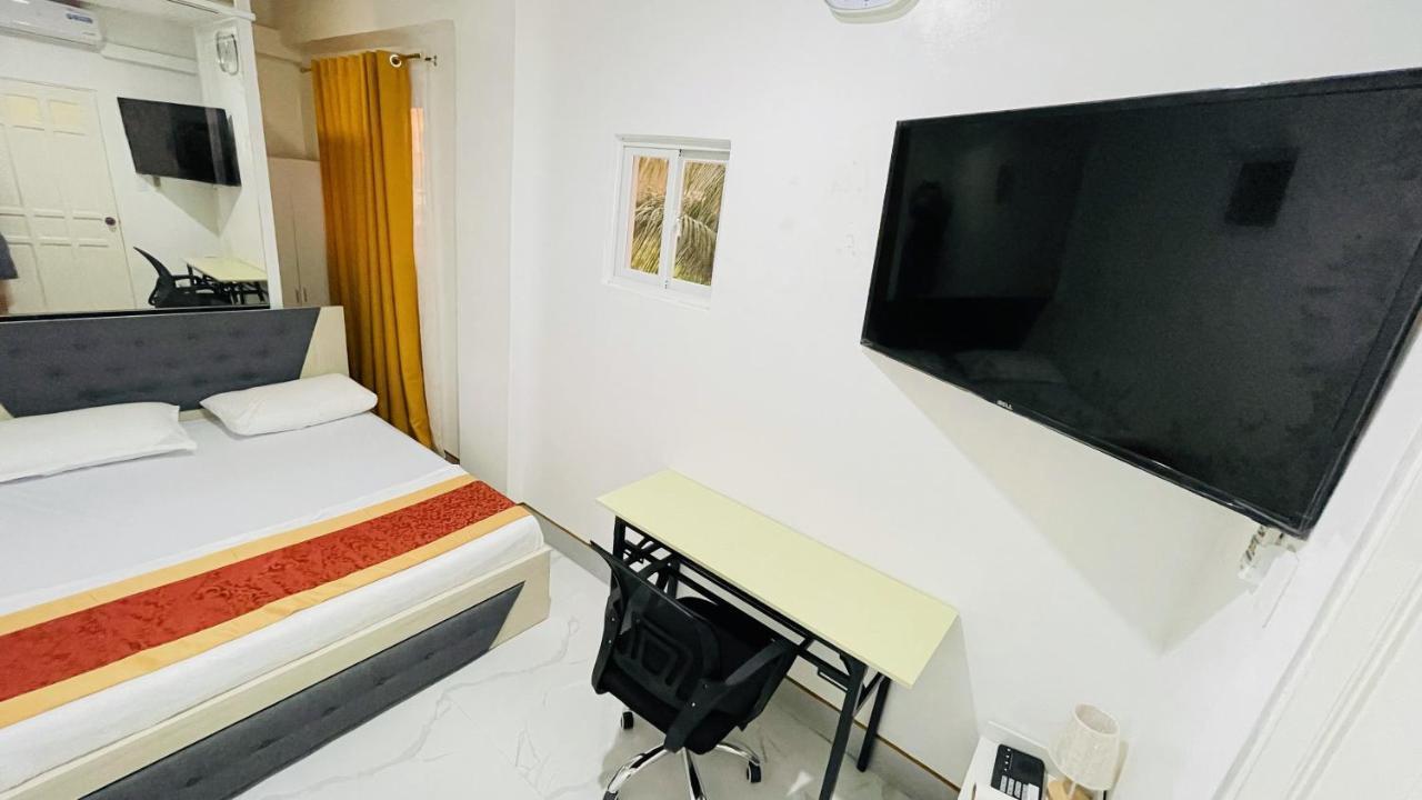 Legends Hotel & Restaurant - Lemery And Taal Ngoại thất bức ảnh