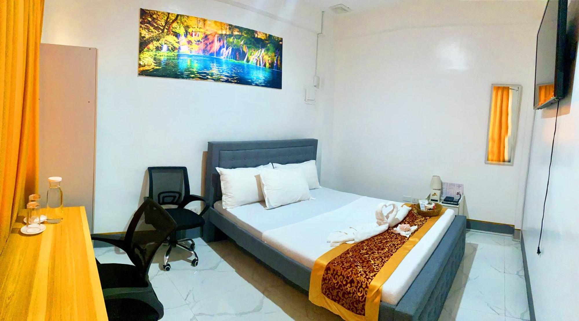 Legends Hotel & Restaurant - Lemery And Taal Ngoại thất bức ảnh